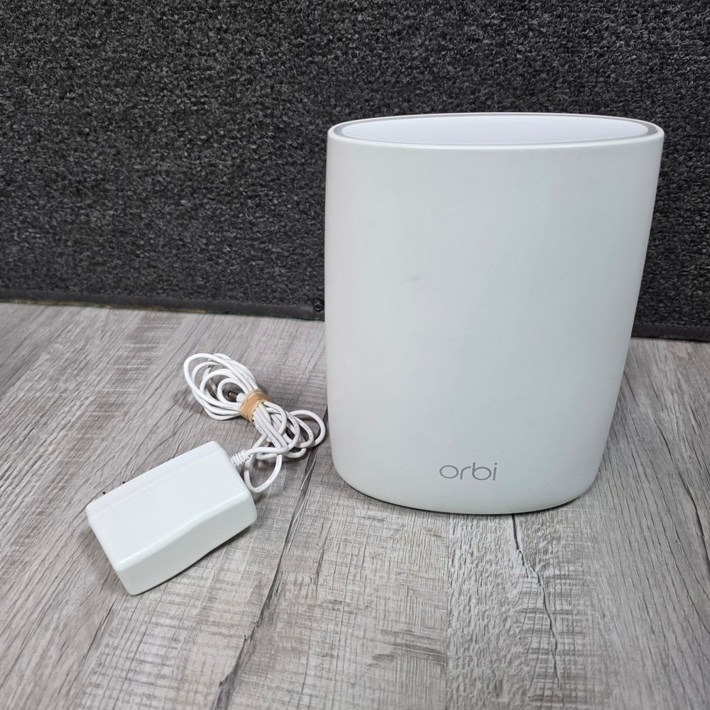 Netgear Orbi Satellite RBS50 White Mesh WiFi Extender with Power Adapter
